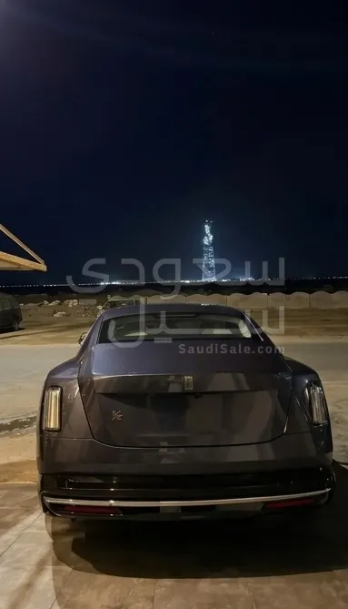 2025 رولز رويس سبيكتر