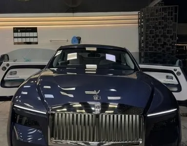 2025 رولز رويس سبيكتر