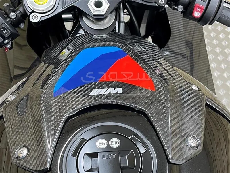 2023 بي ام دبليو دراجة نارية إس 1000 أر أر