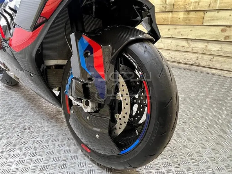 2023 بي ام دبليو دراجة نارية إس 1000 أر أر