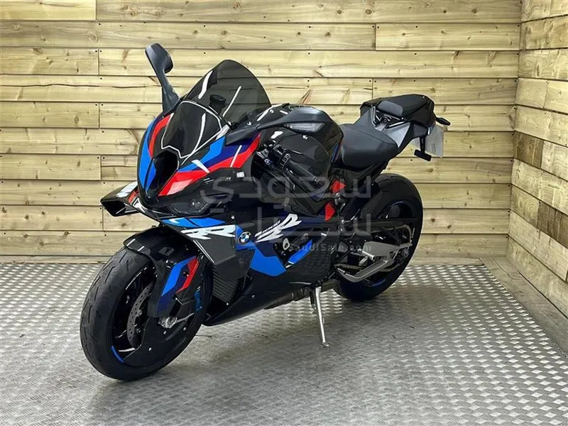 2023 بي ام دبليو دراجة نارية إس 1000 أر أر