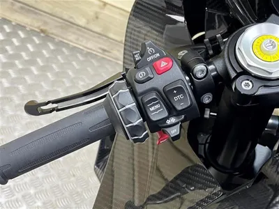 2023 بي ام دبليو دراجة نارية إس 1000 أر أر