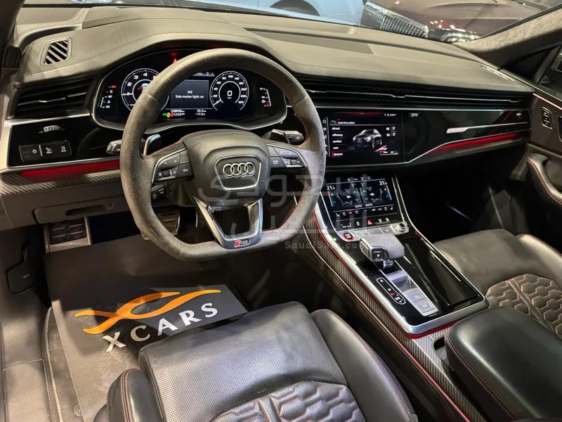 2021 اودي ار اس كيو 8