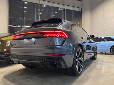 2021 اودي ار اس كيو 8