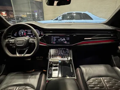 2021 اودي ار اس كيو 8