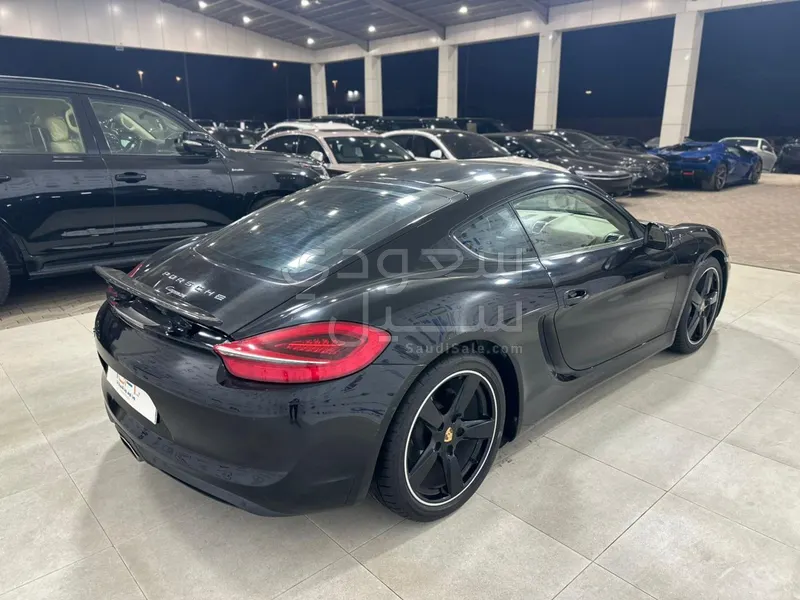 2015 بورش كايمان