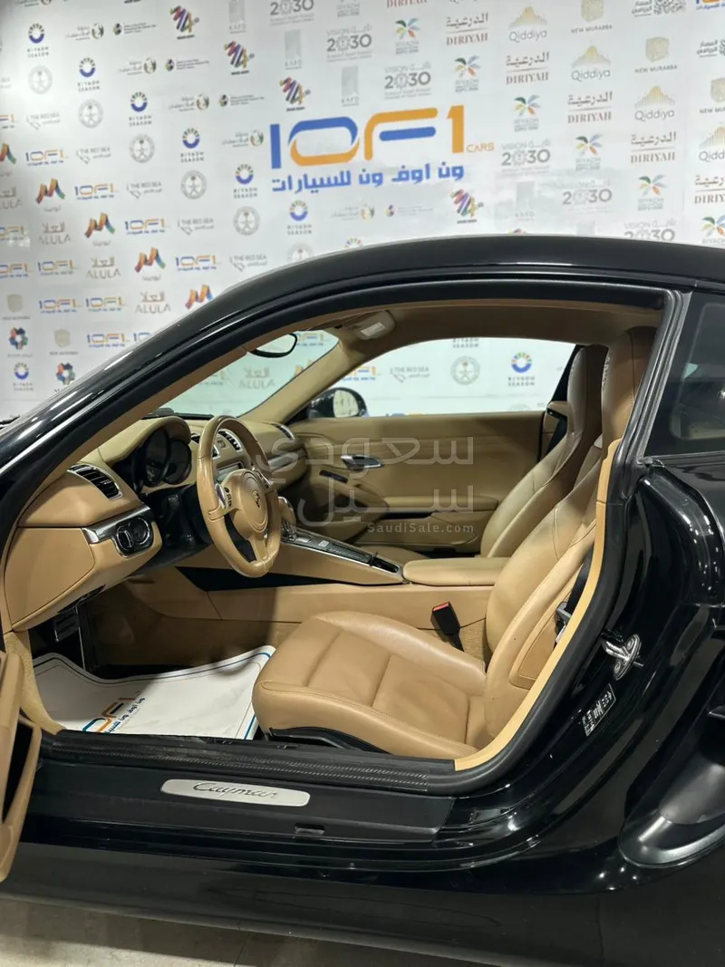 2015 بورش كايمان