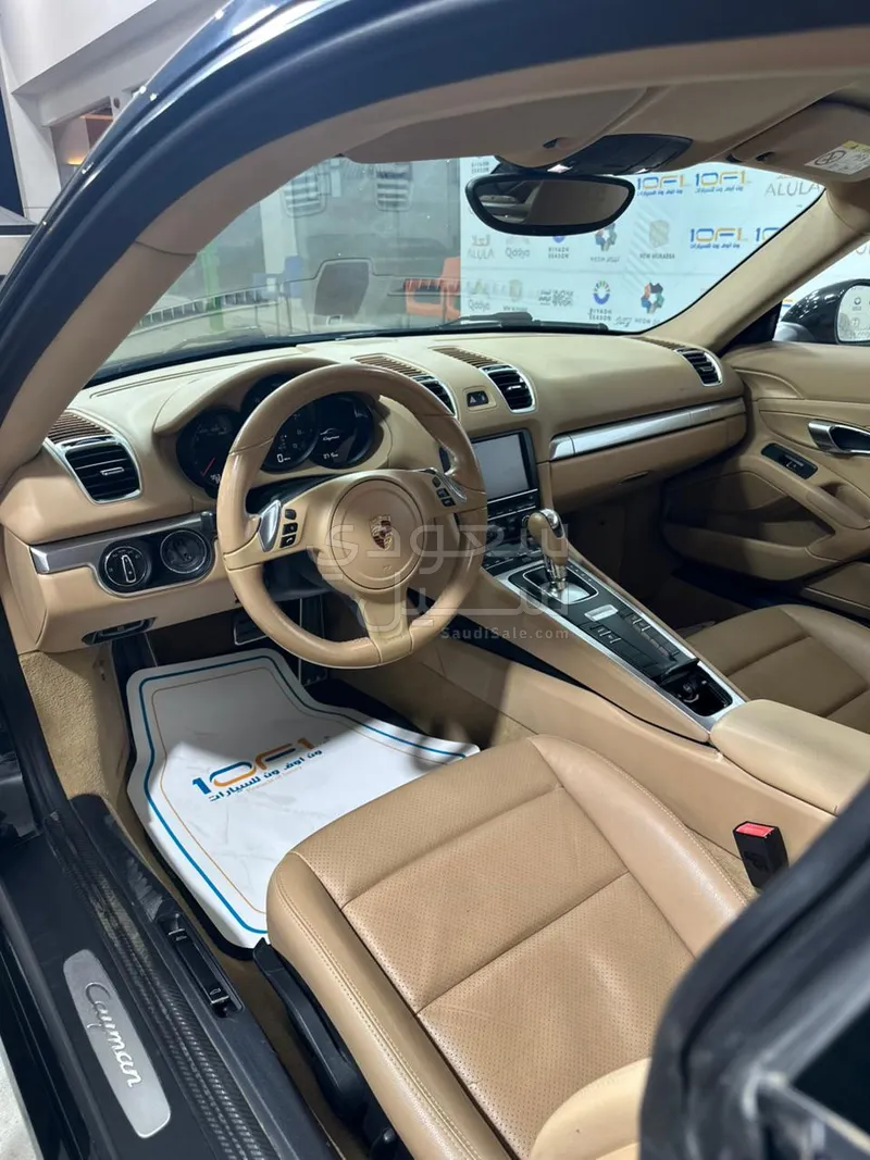 2015 بورش كايمان