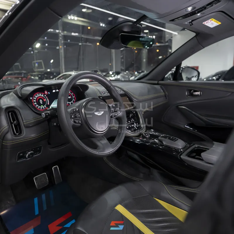 2024 استون مارتن دي بي اكس 707