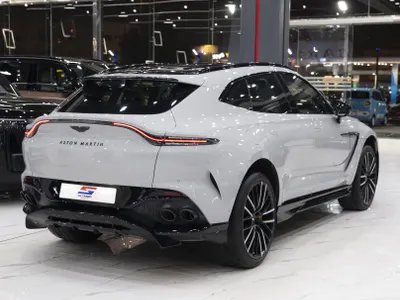 2024 استون مارتن دي بي اكس 707