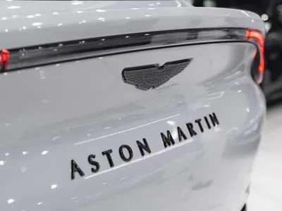 2024 استون مارتن دي بي اكس 707