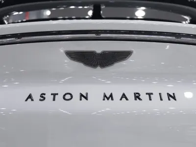 2024 استون مارتن دي بي اكس 707