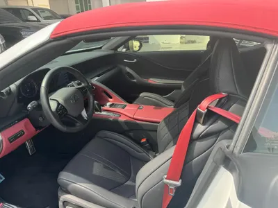 2023 لكزس إل سي 500