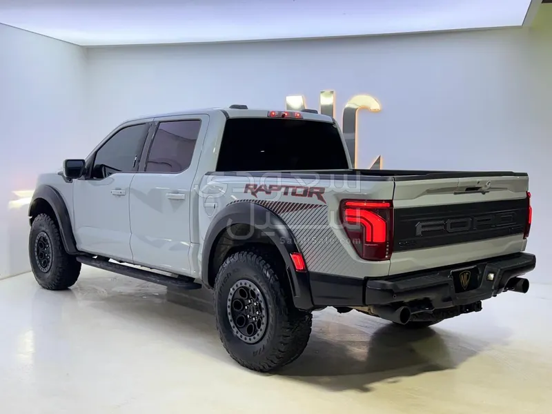 2024 فورد اف 150 رابتور
