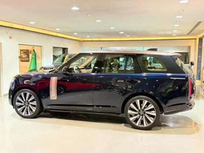 2023 لاند روفر رينج روفر اس في اوتوبيوغرافي