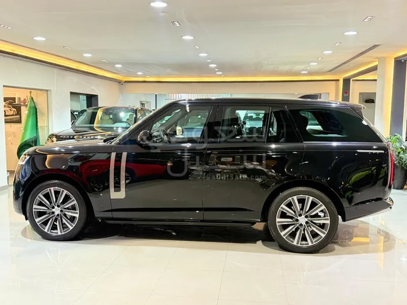 2024 لاند روفر رينج روفر اتش اس اي