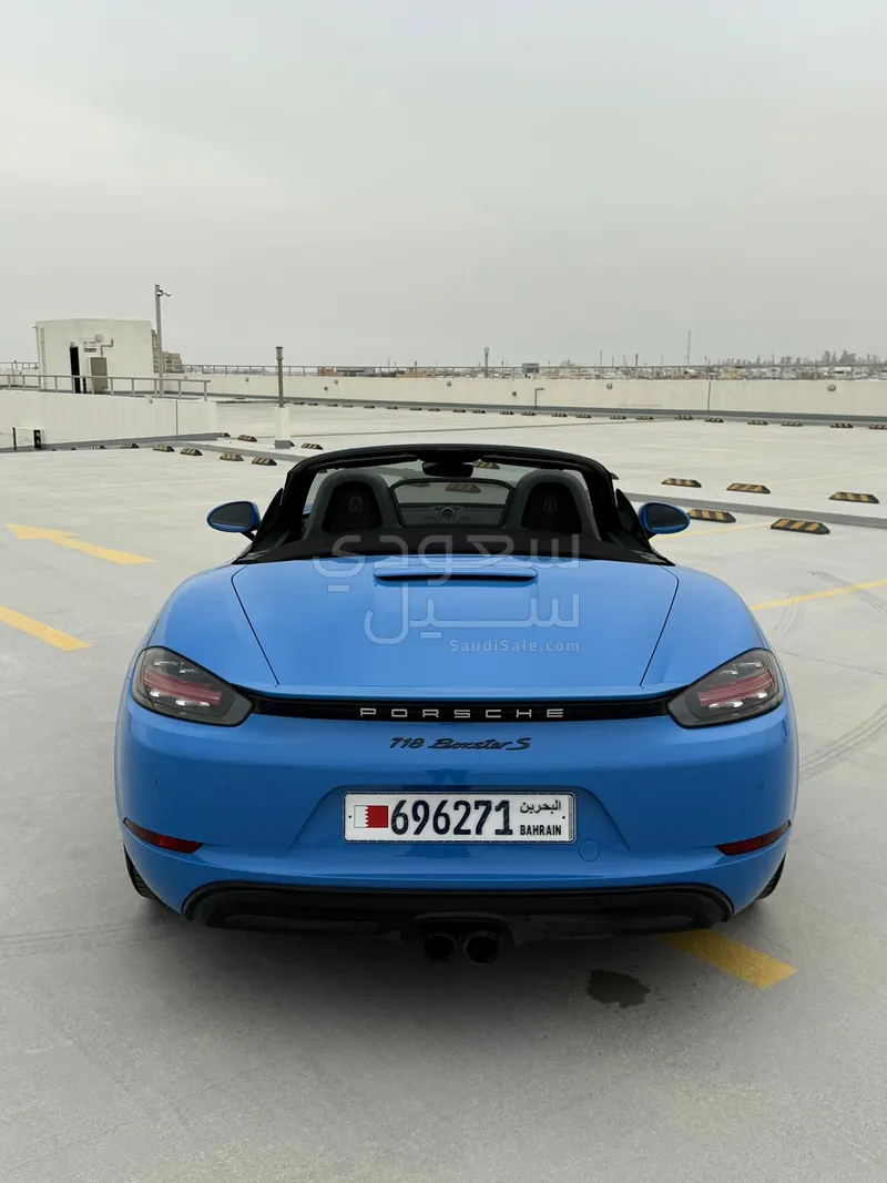 2024 بورش 718 بوكستر اس