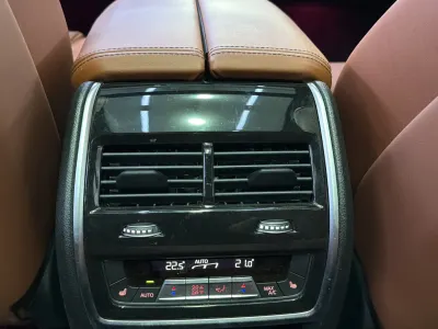 2025 بي ام دبليو الفئة اكس 7