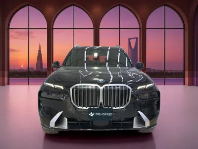 2025 بي ام دبليو الفئة اكس 7