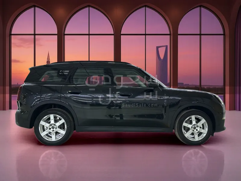 2026 ميني كونتري مان