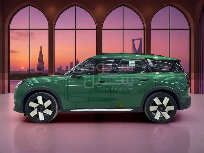 2025 ميني كونتري مان اس