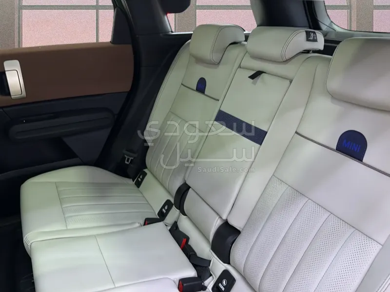 2025 ميني كونتري مان اس