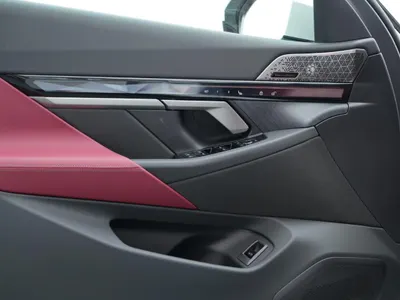 2026 بي ام دبليو الفئة الخامسة 530 إم كت