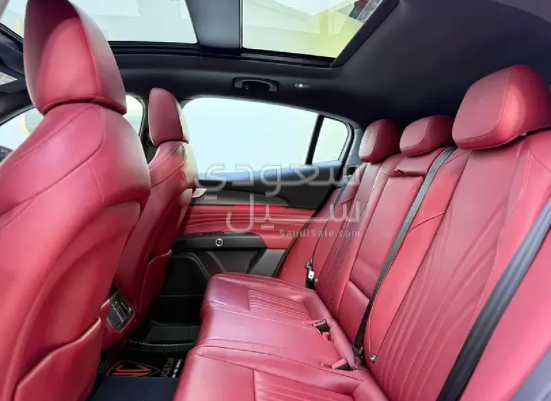 2023 مازيراتي جريكالي مودينا