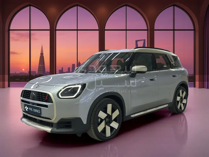 2025 ميني كونتري مان اس