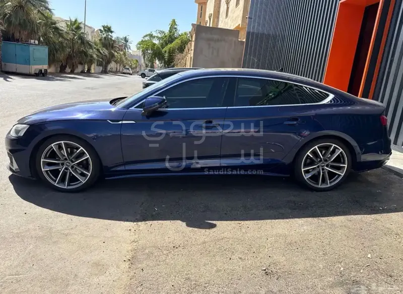 2023 اودي اي 5 40 تي اف اس اي