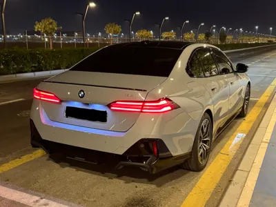 2025 بي ام دبليو الفئة الخامسة 520 أي