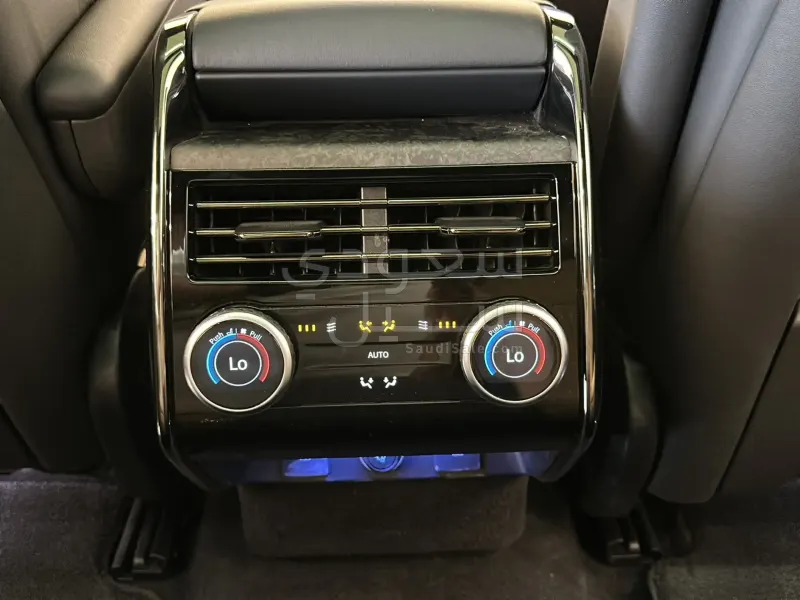 2024 لاند روفر رينج روفر سبورت اوتوبيوجرافي