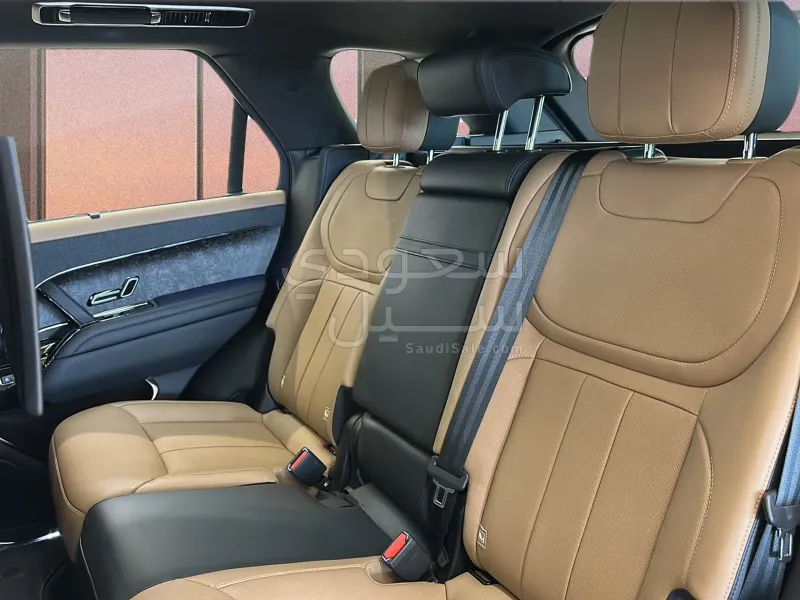 2024 لاند روفر رينج روفر سبورت اوتوبيوجرافي