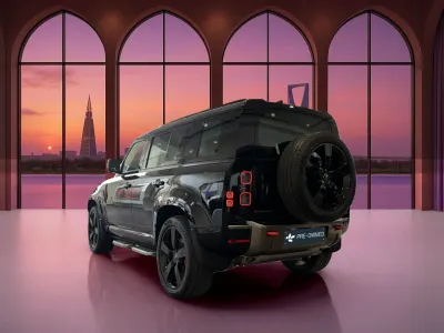 2024 لاند روفر ديفيندر اكس 110