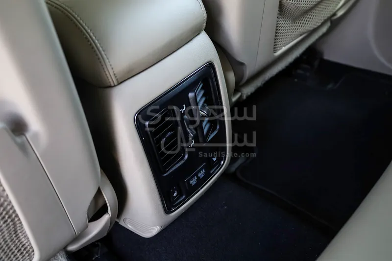 2019 جييب جراند شيروكي ليميتد