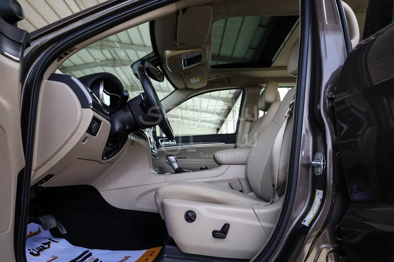 2019 جييب جراند شيروكي ليميتد