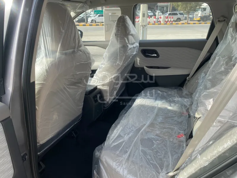 2026 نيسان اكس - ترايل