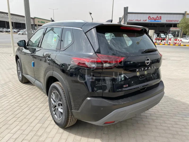 2026 نيسان اكس - ترايل