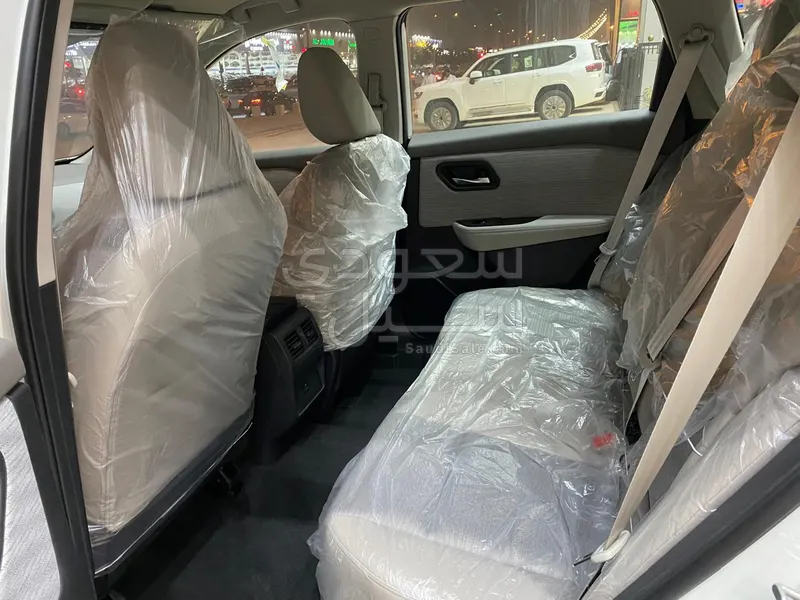 2026 نيسان اكس - ترايل