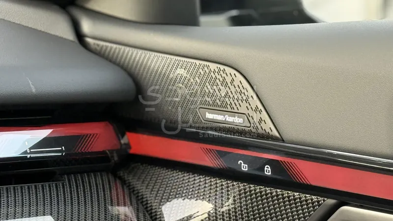 2026 بي ام دبليو الفئة الخامسة 520 أي إم كت