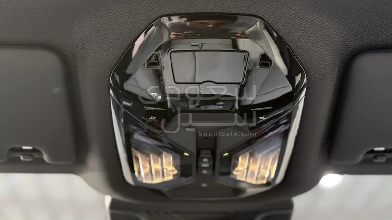 2026 بي ام دبليو الفئة الخامسة 520 أي إم كت