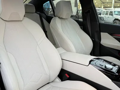 2026 بي ام دبليو الفئة الخامسة 520 أي إم كت