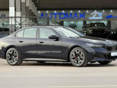 2026 بي ام دبليو الفئة الخامسة 520 أي إم كت