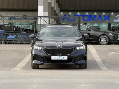 2026 بي ام دبليو الفئة الخامسة 520 أي إم كت