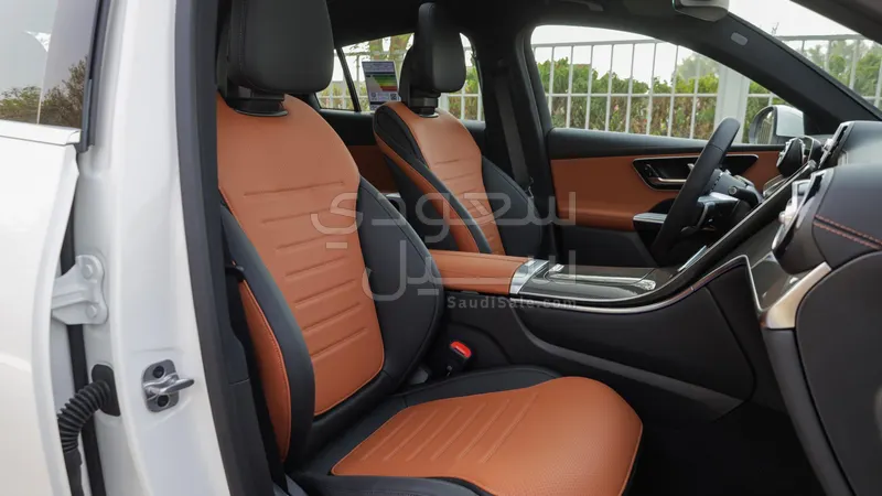 2026 مرسيدس - بنز جي إل سي 200 كوب