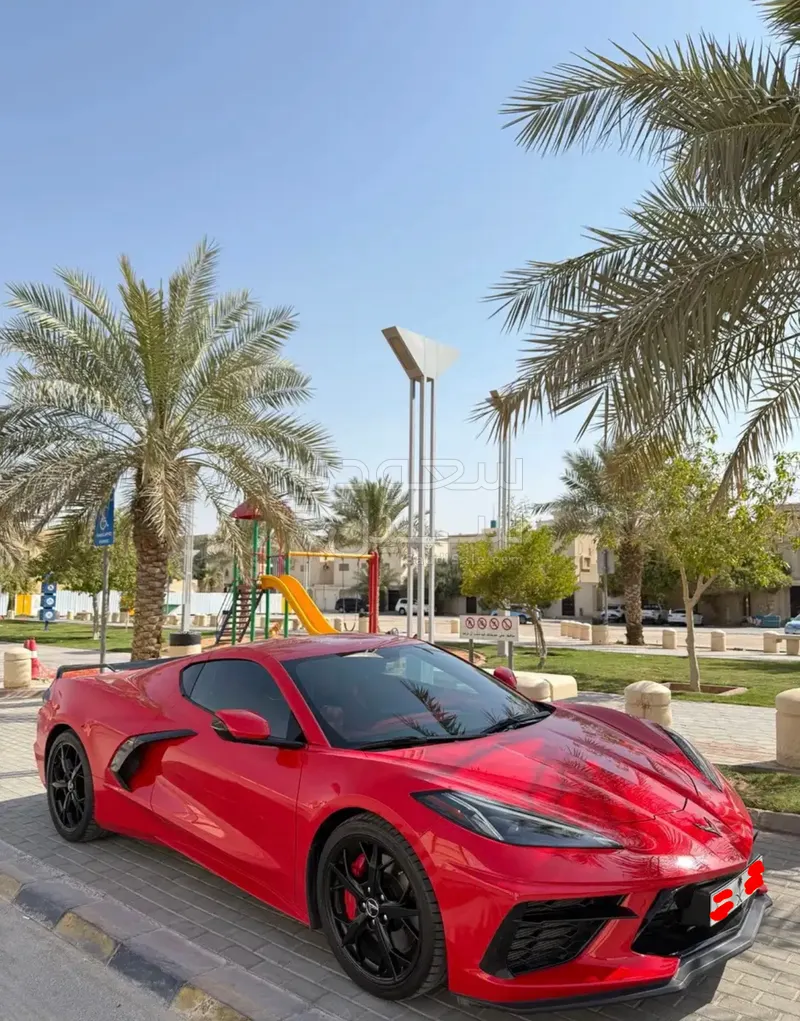 2023 شفروليه كورفيت سي 8