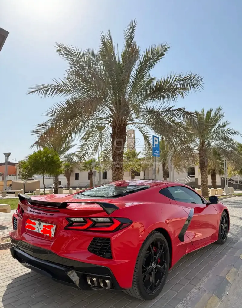 2023 شفروليه كورفيت سي 8