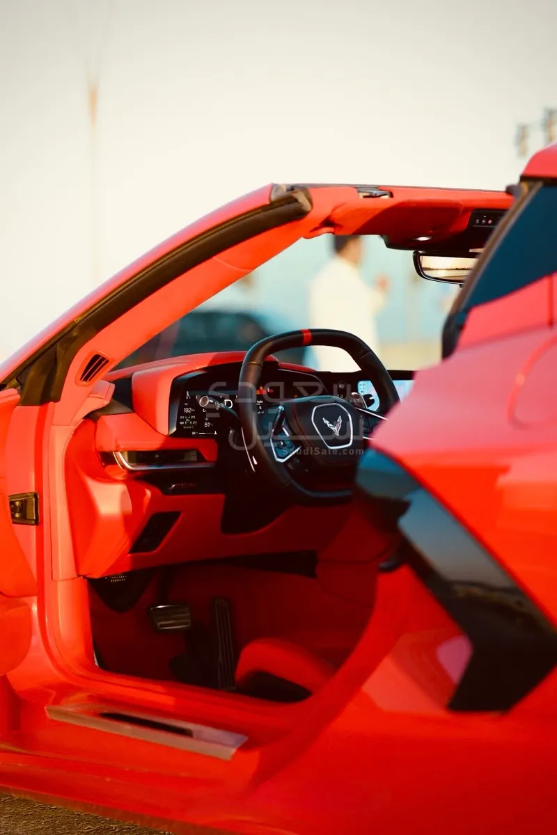 2023 شفروليه كورفيت سي 8