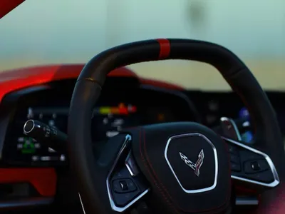 2023 شفروليه كورفيت سي 8