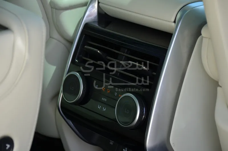 2025 لاند روفر رينج روفر اوتوبيوغرافي